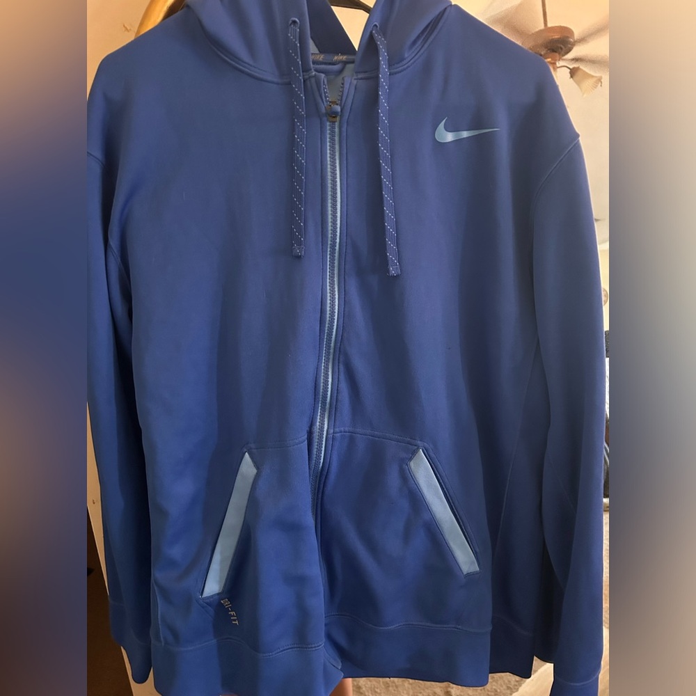 Nike Men's Blue Hoodie